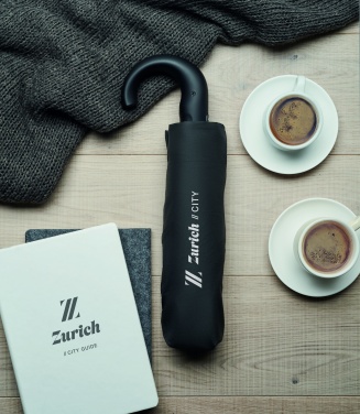 Logotrade werbemittel das Foto: 23" faltbarer Regenschirm