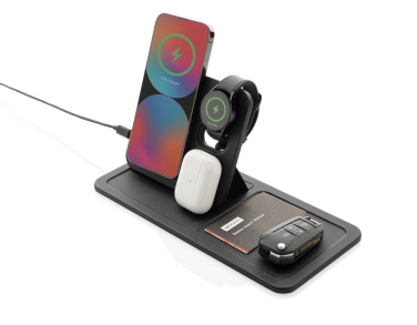 Logotrade werbemittel das Foto: Swiss Peak 3-in-1- Wireless-Charging Desk-Tray aus RCS rPU