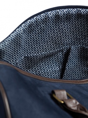 Logo trade promotional item photo of: VINGA Hunton Weekend Bag