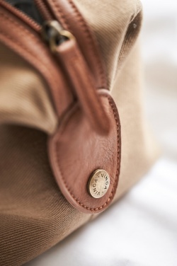 Logo trade corporate gifts picture of: VINGA Sloane toiletry bag RCS recycled polyester