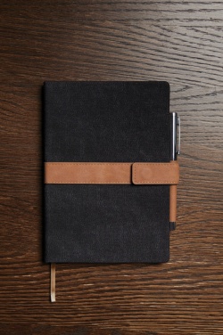 Logo trade promotional giveaway photo of: VINGA Bosler RCS recycled SS pen