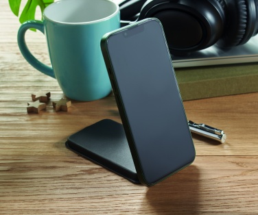 Logotrade promotional product image of: Foldable magnetic charger 15W