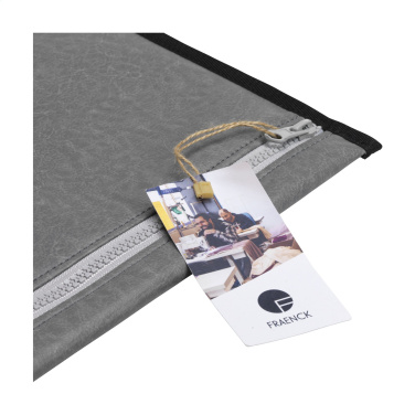 Logotrade promotional product picture of: Fraenck Bobby Laptop Sleeve 15,6"