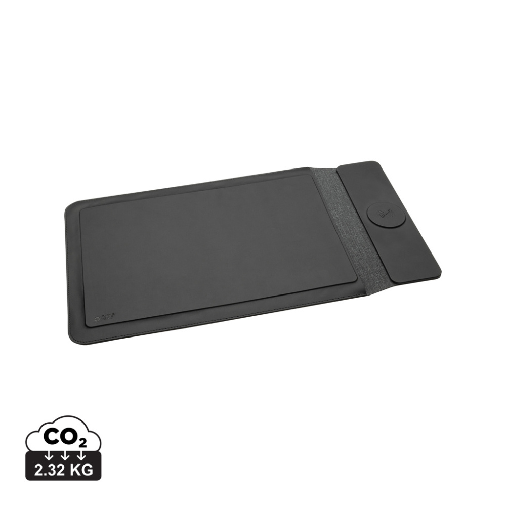 Logo trade advertising products picture of: Swiss Peak 15W magnetic charging laptop sleeve 14-15,6"