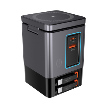 Logo trade advertising product photo of: Urban Vitamin Sacramento 105W GAN charger+retractable cables