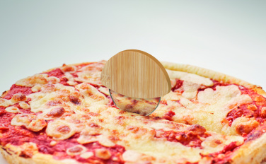 Logotrade promotional merchandise image of: Round bamboo pizza cutter