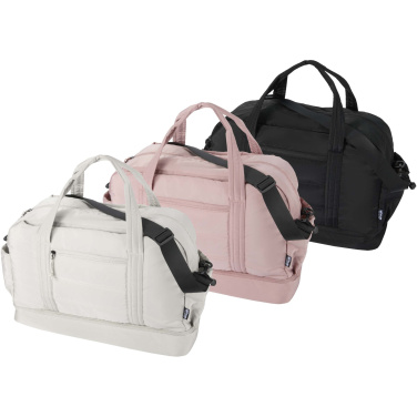 Logotrade promotional gift picture of: Puffer GRS recycled duffel bag with insulated bottom 30L