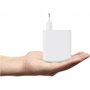 Logotrade reklaamkingitused pilt: Xtorm XEC140 GaN² Ultra 140 W seinalaadija