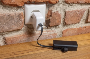 Logo trade reklaamtoote pilt: Powerlink RCS rplastic 3000 mah powerbank USB C pistik