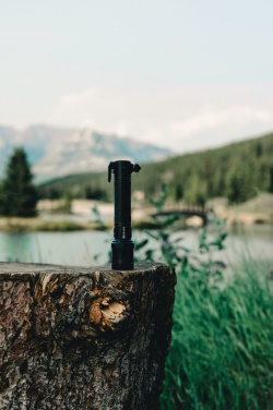 Logotrade reklaamkingitused pilt: Gear X RCS taaskasutatud alumiiniumist suure jõudlusega auto taskulamp