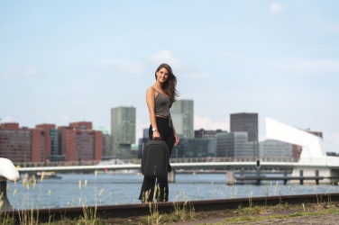 Logotrade ärikingid pilt: Bobby Hero Väike vargusevastane seljakott