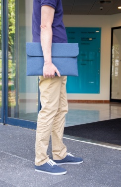 Logotrade firmakingitused pilt: Magnetsulguriga 15,6" PVC-vaba sülearvuti ümbris