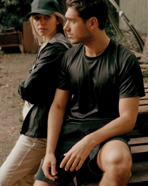 Logotrade meene foto: Iqoniq Logani taaskasutatud polüestrist tuulejope