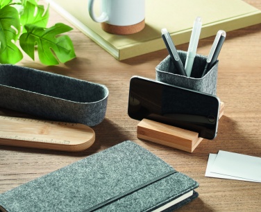 Logo trade meene pilt: RPET viltpliiatspotiga telefonialus