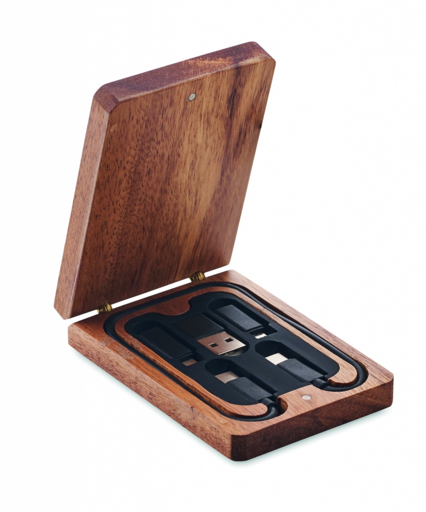 Logotrade ärikingitused pilt: 3-ühes kaablikomplekt