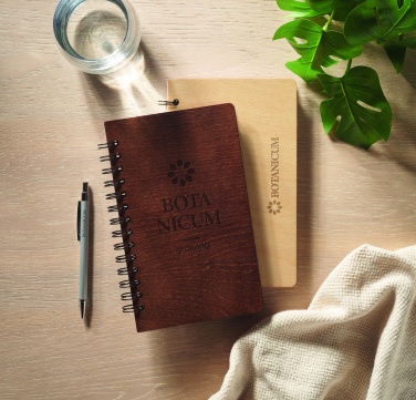 Logo trade ärikingitused foto: A5 kasepuidust märkmik GROWBOOK™