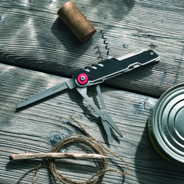 Logo trade meened foto: Multifunktsionaalne tööriist PELAT