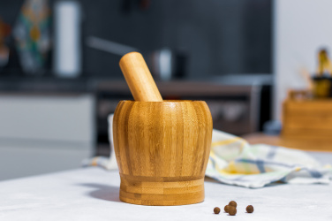 Logo trade reklaamtoote pilt: Puidust uhmer SALVADOR