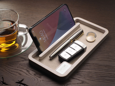 Logo trade ärikingi pilt: Puidust lauakorraldaja 1818121