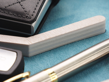 Logo trade reklaamkingid foto: Puidust lauakorraldaja 1817121