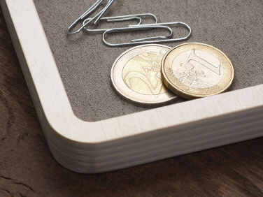 Logotrade firmakingi foto: Puidust lauakorraldaja 1849121