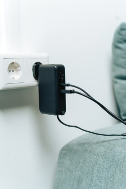 Logotrade ärikingid pilt: Urban Vitamin Eureka hübriid 10000mah akupank 65W