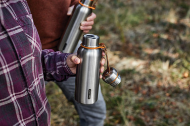 Logotrade ärikingituse foto: Black+Blum väike termospudel 500ml