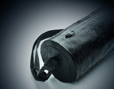 Logo trade reklaamkingituse pilt: 300D RPET-ist veekindel kott BRENNA