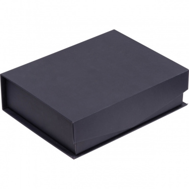 Logotrade reklaamkingituse foto: Klaasist trofee Burnley