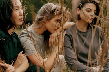 Logotrade liikelahja tuotekuva: Iqoniq Sierra kevyt T-paita kierrätetystä puuvillasta