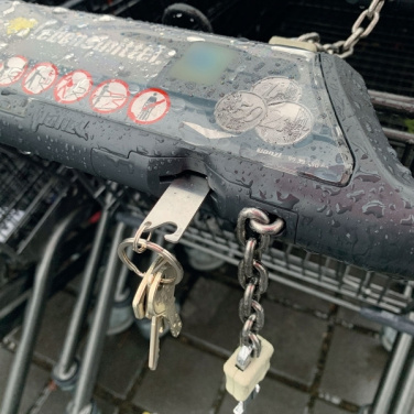 Logotrade mainoslahja tuotekuva: Avaimenperä ostoskorisirulla STICKIT