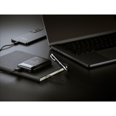 Logotrade mainoslahjat ja liikelahjat tuotekuva: Kompakti 5000 RCS kierrätetty ABS-virtalähde