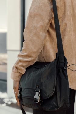 Logotrade liikelahjat kuva: KENTO URBAN RCS rNylon 15,6 tuuman olkalaukku