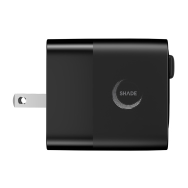 Logotrade reklaminės dovanos nuotrauka: „Urban Vitamin Mendocino“ 65 W GaN įkroviklis su ištraukiamu laidu