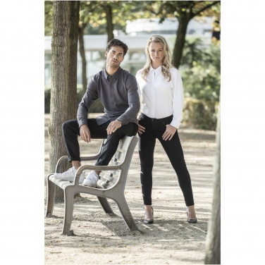 Logotrade Ideja dāvanas foto: Liels vīriešu krekls ar garām piedurknēm