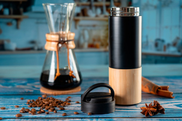 Logotrade dāvanas foto: Termiskā pudele SHEFFIELD 500ml