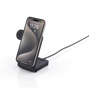 Logotrade biznesa dāvanas foto: Urban Vitamin Arcadia RCS plastmasas 15W 3in1 magnētiskais lādētājs