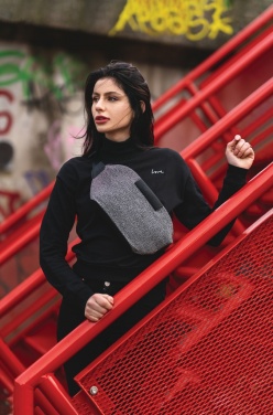 Логотрейд pекламные продукты картинка: Городской поясной мешок