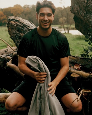 Логотрейд pекламные подарки картинка: Спортивная футболка Iqoniq Tikal из переработанного полиэстера, быстросохнущая