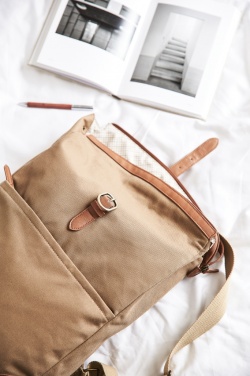 Logotrade kampanjprodukter bild: VINGA Sloane ryggsäck RCS återvunnen polyester