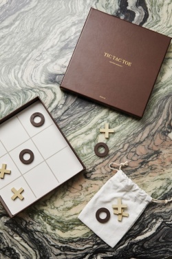 Logotrade profilreklam bild: VINGA Luffarschack coffee table