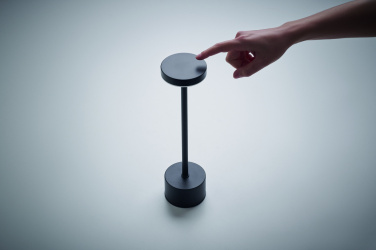 Logotrade presentreklam bild: Bordslampa i aluminium